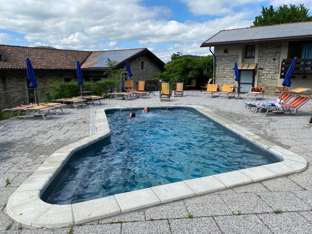 Agriturismo Gallo Piscina 1